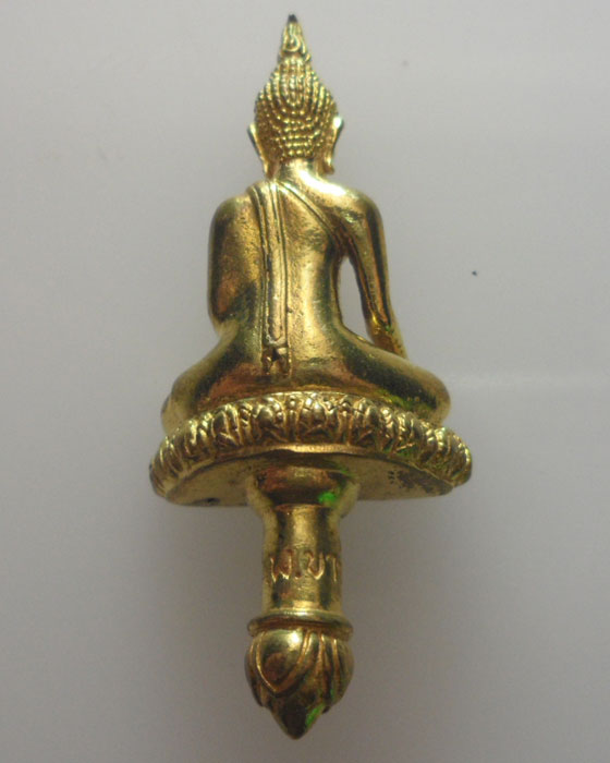 *** จ.อยุธยา *** พระยอดธงหลวงพ่อขาว วัดจันทร์ รุ่น๑ ปี ๒๕๕๗