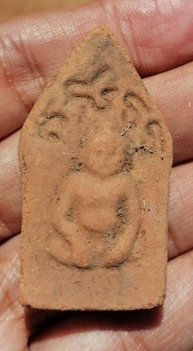 ขุนแผนหลังกุมารทอง​ หลวงพ่อกวย​ วัดโฆษิตาราม​ เนื้อดิน​ ยุคต้น​ เคาะเดียว     