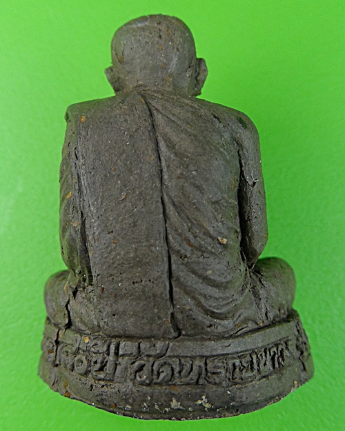 รูปหล่อลอยองค์อาจารย์นอง วัดทรายขาว ปัตตานี  .4000.*