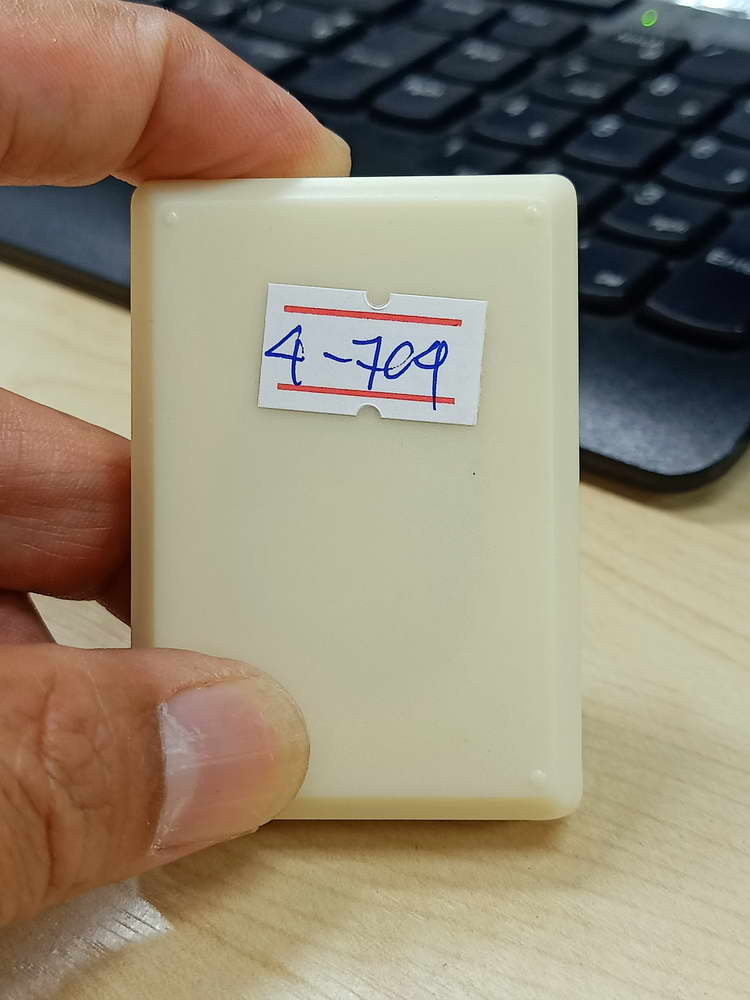 4-704 เหรียญพระพิฆเนศปางเสวยสุข รุ่นเหนือดวง วัดปุดเนียม จังหวัดศรีสะเกษ 2568 กล่องเดิม ลป.ศิลาเมตตา