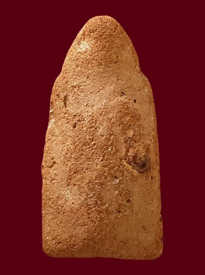 พระกรุวัดโตนดลาย จ.สมุทรสงคราม พิมพ์ฐานผ้าทิพย์ เนื้อดิน  