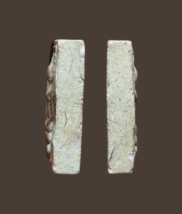 สมเด็จคะแนน แขนหักศอก หลวงพ่อบุญเรือง วัดพิชโสภาราม อุบลราชธานี มีเกศา