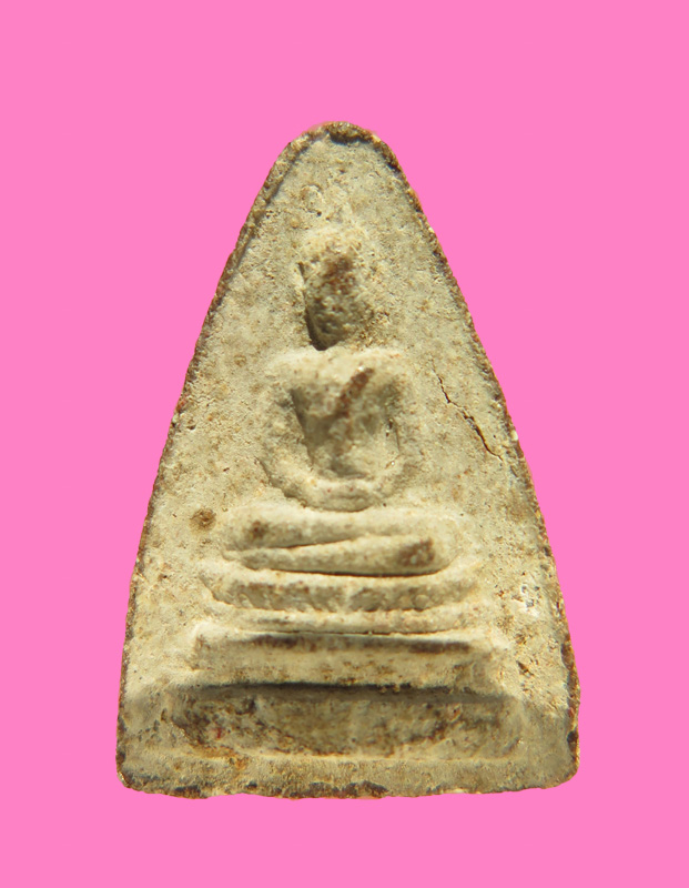 สมเด็จพิมพ์สามเหลี่ยม หลวงพ่อเอีย วัดบ้านด่าน ปราจีนบุรี