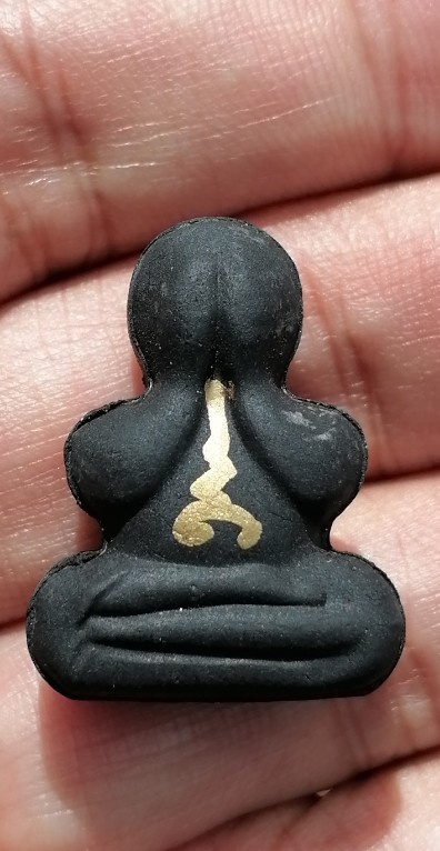    พระปิดตาเหนือดวง​ หลวงปู่เอี่ยม​ ปฐมนาม วัดสะพานสูง​ กรุงเทพ ปี 2567 พร้อมกล่องเดิม เคาะเดียว(2)