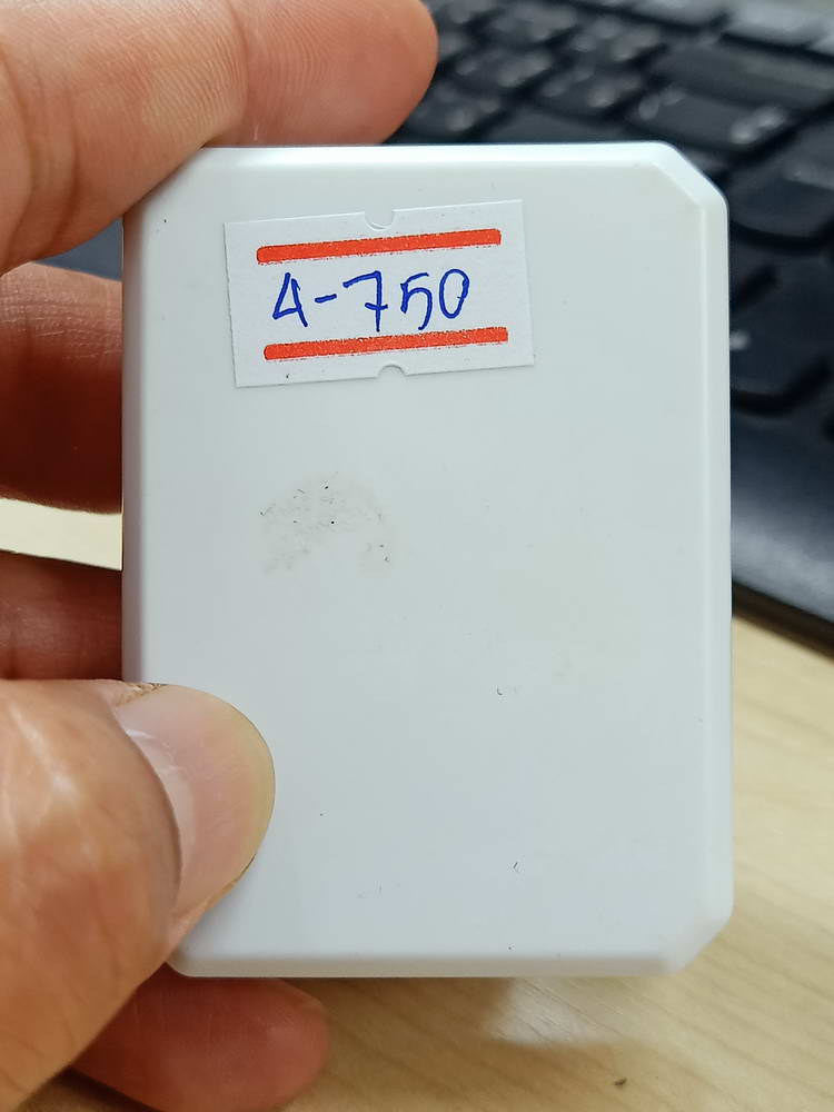 4-750 พระผงน้ำมันใบโพธิ์ รุ่นโพธิ์เจริญทรัพย์ หลวงปู่โต๊ะ วัดถ้ำสิงโตทอง ราชบุรี 2567 กล่องเดิม