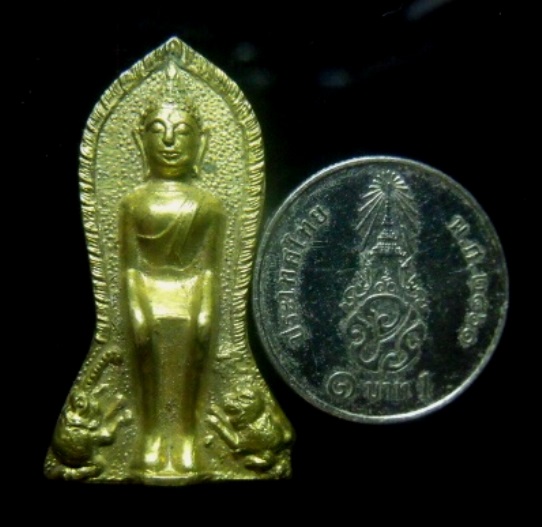 **เบา​ๆ​**เหรียญหลวงพ่อโต ที่ระลึกสร้างพระอุโบสถ วัดสุวรรณบรรพต อ.ขนอม จ.นครศรีธรรมราช**สวยๆ