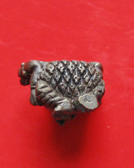 ลูกอมพระพิฆเนศร์ หลวงปู่หงษ์ วัดเพชรบุรี จ.สุรินทร์ ปี 2553