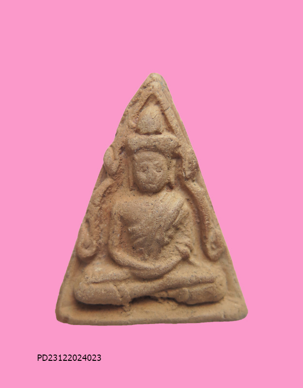 พระซุ้มกระจัง เนื้อดิน สูงประมาณ 2 นิ้ว