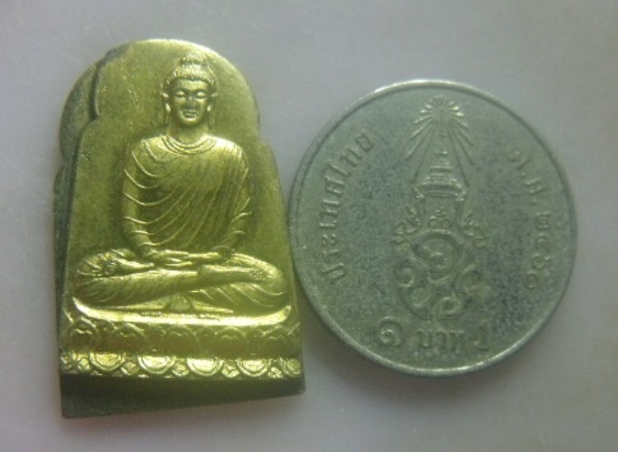 **เบา​ๆ​**เหรียญพระพุทธ หลวงพ่อหยอด วัดแก้วเจริญ จ.สมุทรสงคราม ปี ๒๕๓๔**หลังยันต์ สวยๆ 