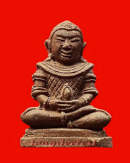 พระชัยวัฒน์ตะละกุล หลวงพ่ออุตตมะ วัดวังก์วิเวการาม จ.กาญจนบุรี เนื้อว่าน108 ฝังพลอยเสก สวยมากค่ะ