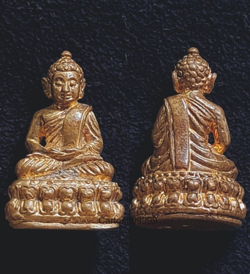 พระชัยวัฒน์สมเด็จพระญาณสังวร สมเด็จพระสังฆราช วัดบวรนิเวศฯ กรุงเทพฯ ครับ