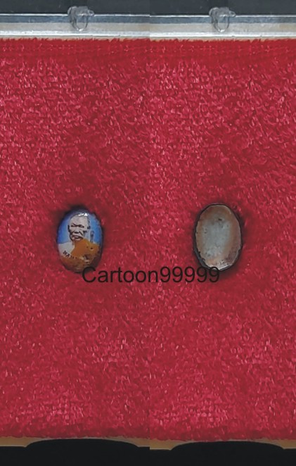 ล็อกเก็ตจิ๋ว หลวงพ่อแช่ม วัดฉลอง ภูเก็ตครับ สวยๆ กล่องเดิมครับผม ขนาดนี้หายากครับ