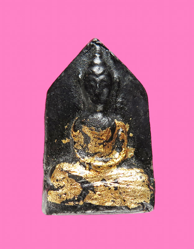 พระพิมพ์ยอดขุนพล เนื้อดินลงรัก หลวงตาจวน วัดไก่เตี้ย สุพรรณ