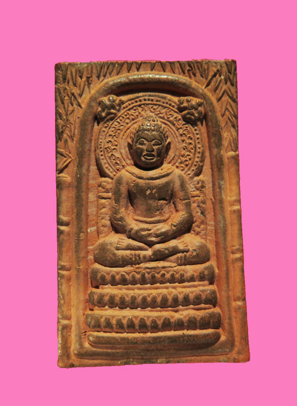 พระศาสดา ปางปฐมเทศนา เนื้อดิน พิมพ์ใหญ่ หลวงพ่อจรัญ วัดอัมพวัน 