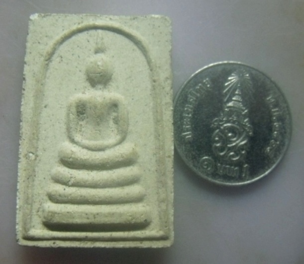 **เบาๆ**พระสมเด็จหลังรูปเหมือน หลวงพ่อยิด วัดหนองจอก รุ่น เมตตามหาลาภ จ.ประจวบฯ ปี ๒๕๓๕**สวยๆ