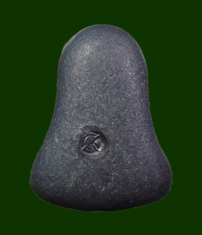 พระปิดตา พิมพ์นะหัวเข่า เนื้อตะกั่ว วัดโคนอนปี 2514 จ.กรุงเทพฯ (หลวงปู่โต๊ะเมตตาปลุกเสก)