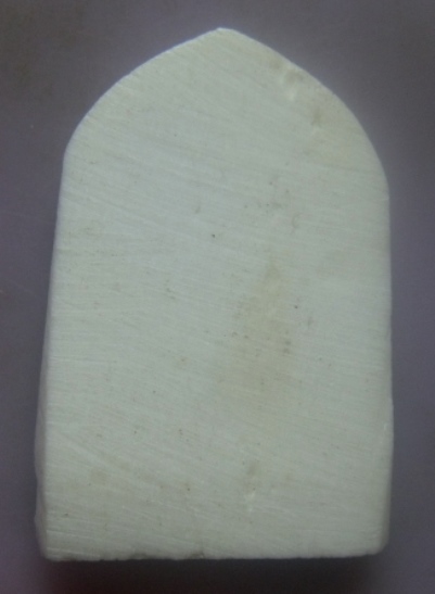 **เบา​ๆ​**นางกวักแกะจากกระดูกหรือเขา สวยๆ ไม่ทราบที่**เชิญชมครับ 