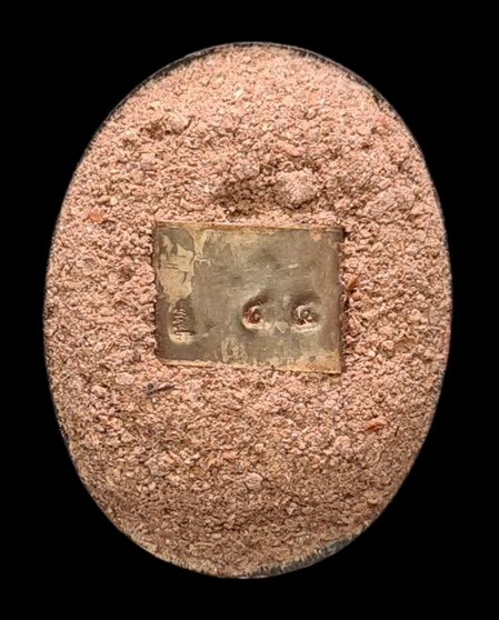 เคาะแรกแดง..ล็อกเก็ตเศรษฐี ๖๕..รูปไข่ซีเปียหลังอุดผง # ๔๘..ลป.นน สำนักสงฆ์เขาพรานธูป ประจวบคีรีขันธ์