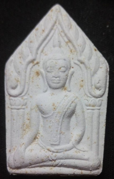 พระขุนแผน-กุมารทอง เนื้อผงงาคชสาร หลวงพ่อพูล วัดไผ่ล้อม นครปฐม ปี 2548