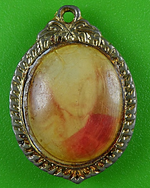 ล็อกเก็ตหลวงพ่ออุตตมะ วัดวังก์วิเวการาม กาญจนบุรี .B628.