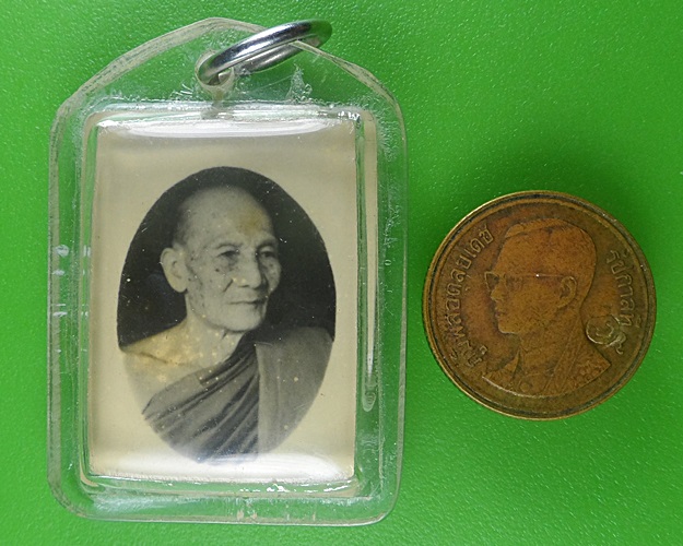 รูปหลวงปู่ม่น วัดเนินตามาก ชลบุรี .B642.