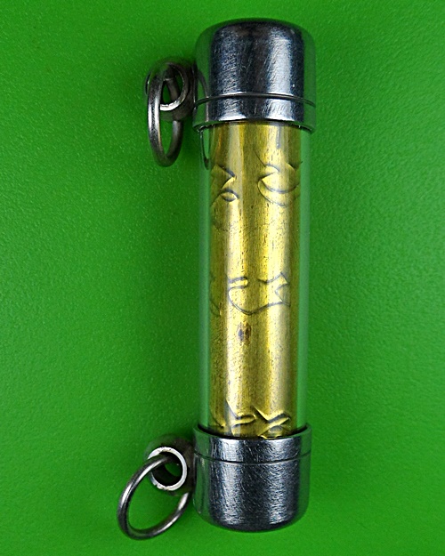 ตะกรุดมหาเสน่ห์นางครวญหลวงปู่สิงห์ วัดบ้านขี้เหล็ก ศรีสะเกษ .B829.