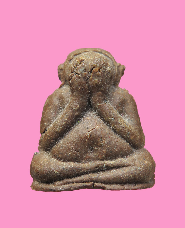 พระปิดตาลอยองค์ ก้นอุดผง มีเกสา