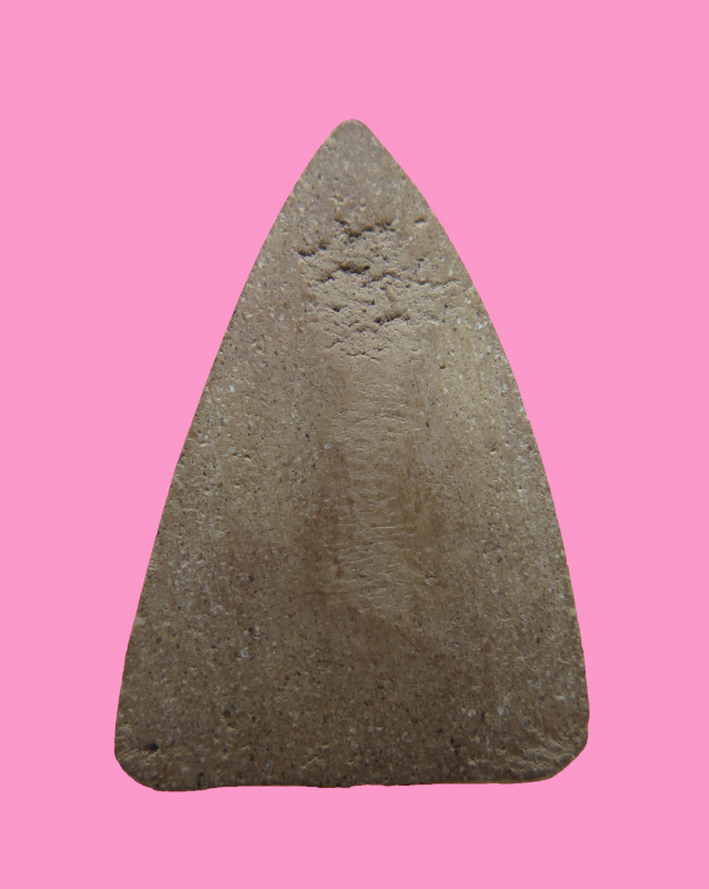 นางพญาพิมพ์เล็ก เนื้อผงผสมแร่เหล็กไหล หลวงพ่อก๋วน วัดตะเคียนทอง ระยอง