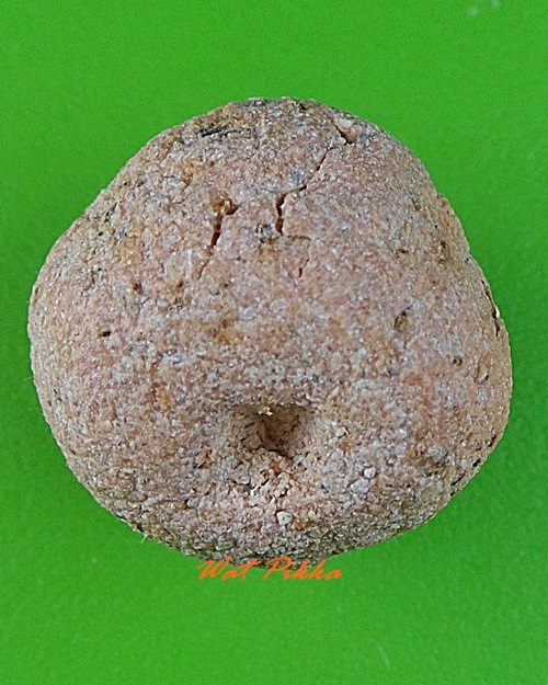 ลูกอมหลวงพ่อทรง วัดศาลาดิน อ่างทอง .C89.