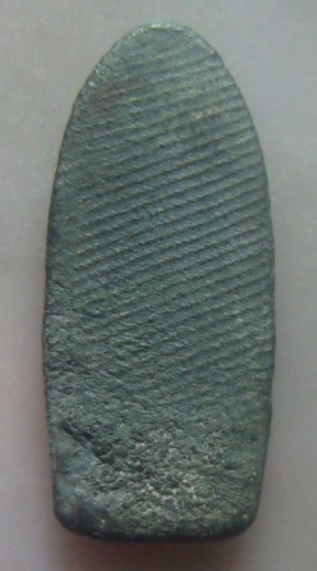 **เบา​ๆ​**พระปางลีลา เนื้อชินหลังลายผ้า เก่าๆ ไม่ทราบที่**เนื้อจัด สวยๆ เชิญชมครับ 