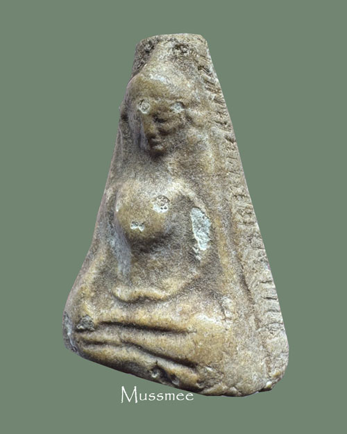 พระผงสุพรรณ หลวงปู่ดี วัดพระรูป สุพรรณบุรี