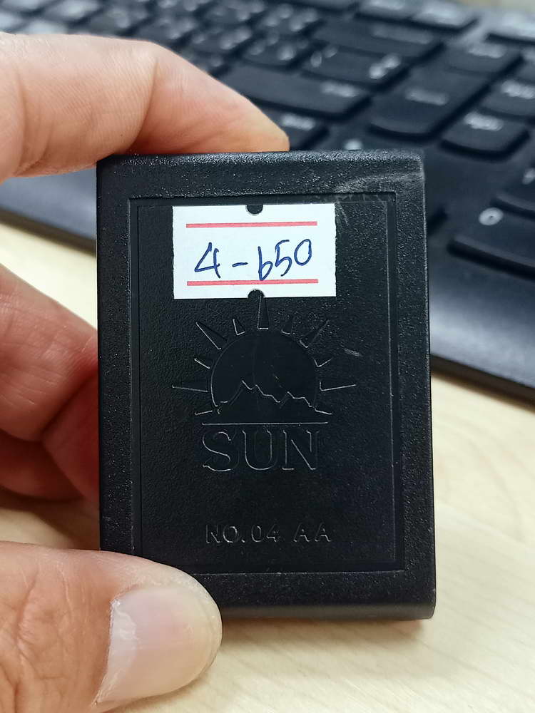 4-650 เหรียญขอบไข่ปลา จันทร์เพ็ญ มหาเศรษฐี หลวงพ่อนงค์ อภิชาโต วัดบางน้ำชน จ.กรุงเทพ 2566 กล่องเดิม