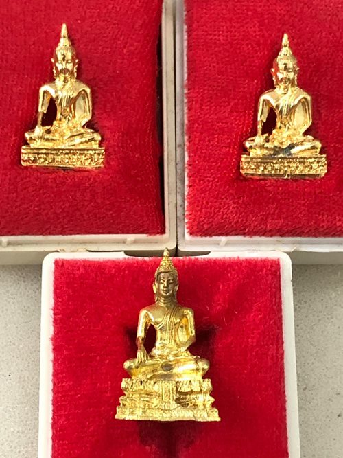 รูปหล่อพรพุทธะ 5 กล่อง สวยเดิม กล่องวัด