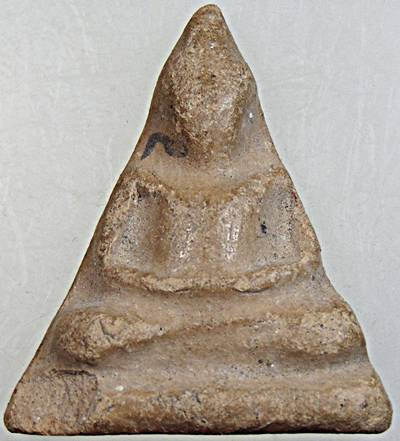 พระเนื้อดินพิมพ์ สุคโต หลวงปู่โต๊ะ วัดกำแพง จ.สิงห์บุรี พิมพ์ใหญ่ มีประสบการณ์