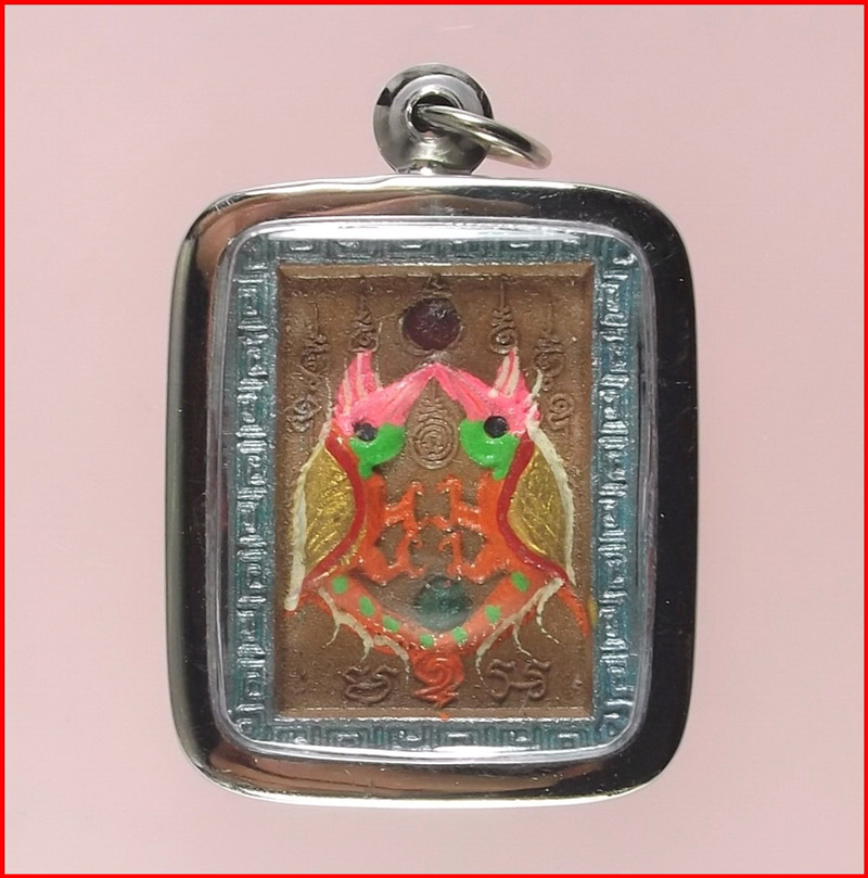 สาริกาหางเกี้ยว ฝังพลอย ครูบากฤษณะ อินทวัณโณ สำนักสงฆ์เวฬุวัน จ.นครราชสีมา เนื้อผงพุทธคุณ-2