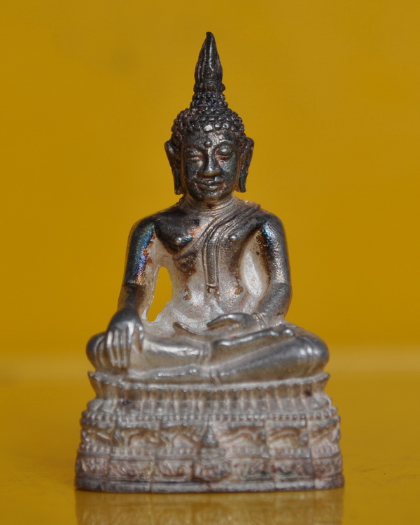 พระกริ่งชินสีห์เนื้อเงิน วัดบวรนิเวศ