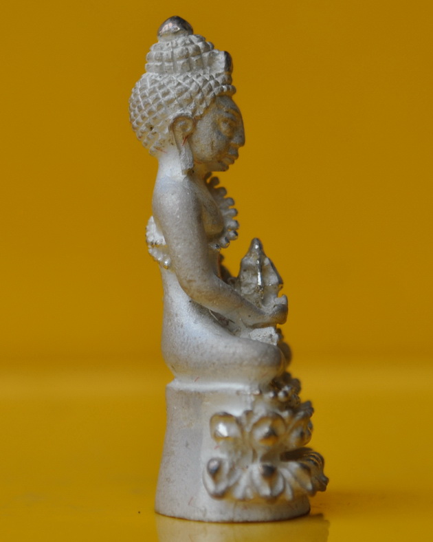 พระกริ่งฉลอง 84 ชันษาสมเด็จพระญาณสังวร 