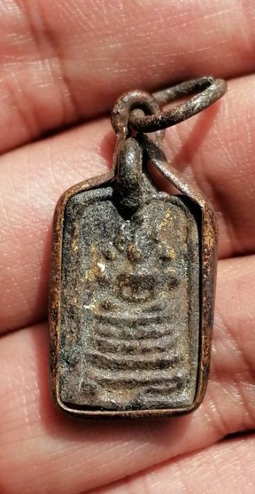 เหรียญหล่อโบราณ ปางนาคปรก​ หลวงพ่อจง​ วัดหน้าต่างนอก​ ออกวัดห้วยสุวรรณ​ ปี​ 2494 เคาะเดียว     