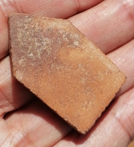 ขุนแผนแข้งหมอน​ หลวงพ่อกวย​ วัดโฆษิตาราม​ เนื้อดิน​ ยุคต้น​ เคาะเดียว     