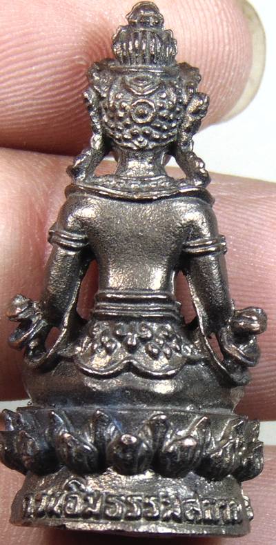 รูปหล่ออุดกริ่งพระมหาโพธิสัตว์กวนอิม กวนอิมธรรมสถาน หนองแขม  เนื้อนวะ