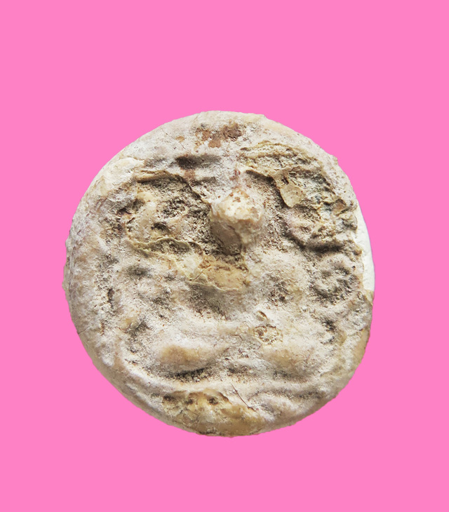 พระผง พิมพ์จันทร์ลอย กรุวัดคู้สลอด