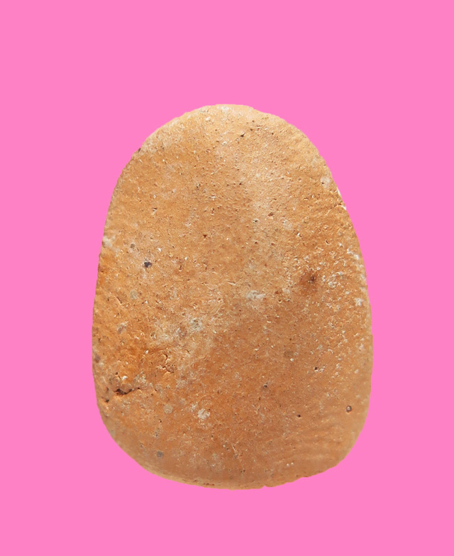 พระปิดตา เนื้อดิน