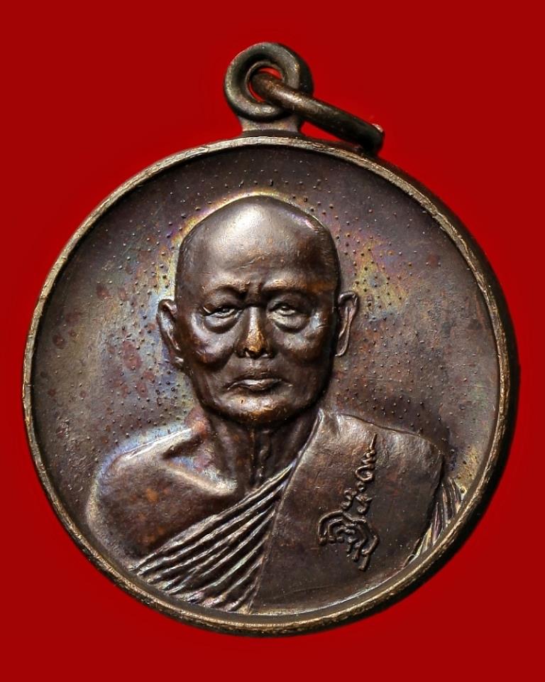 หลวงพ่อแพ วัดพิกุลทอง สิงห์บุรี