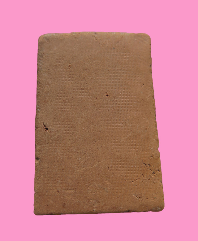 พระสมเด็จหลวงพ่อกวย ถอดพิมพ์พระครูมูล เนื้อดินหลังลายผ้า