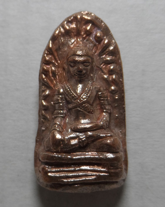 พระหล่อ พระรอดทรงเครื่อง