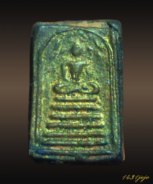 สมเด็จพิมพ์ปรกโพธิ์เข่าบ่วง เนื้อดิน หลวงปู่ยิ้ม ปี ๒๔๗๕ วัดเจ้าเจ็ดใน ลงรักปิดทองเดิมๆ