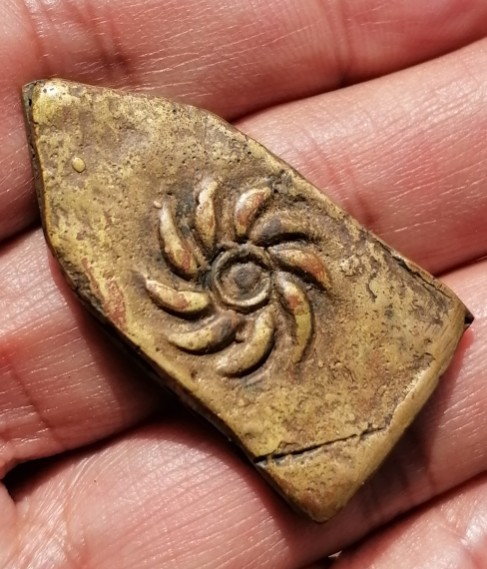 พระหล่อไม่ทราบที่ เคาะเดียว     