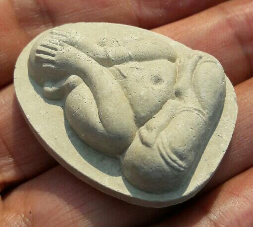 พระปิดตาหลวงพ่อคูณ ปริสุทโธ รุ่น คูณพันล้าน ปี 2557 วัดบ้านไร่ จ.นครราชสีมา เคาะเดียว   