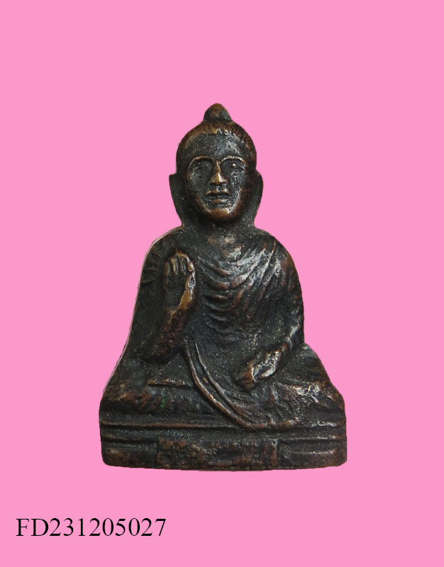 พระประทานพร ปั๊ม เก่า