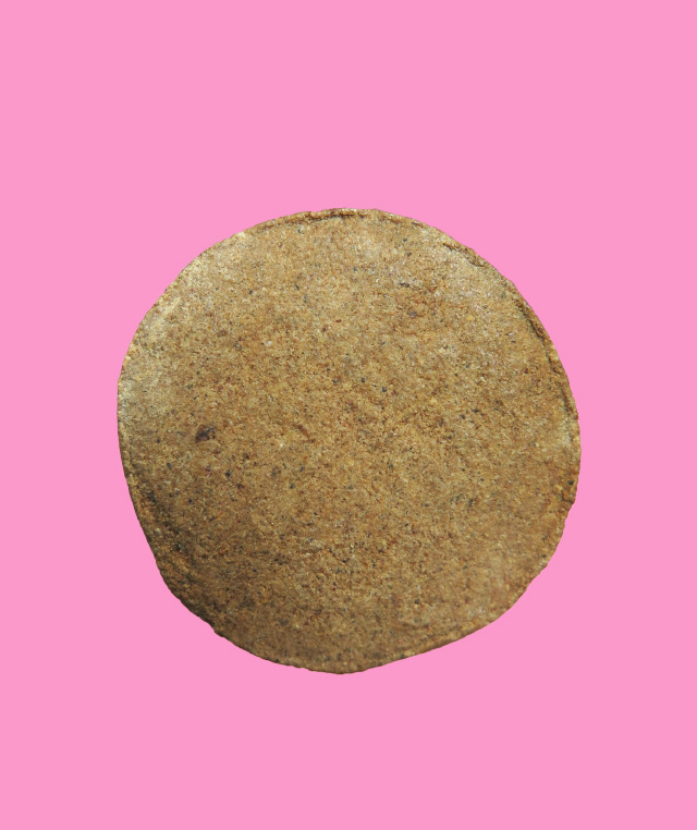 พระพิมพ์จันทร์ลอย เนื้อผงยา พิมพ์เซียนจีน